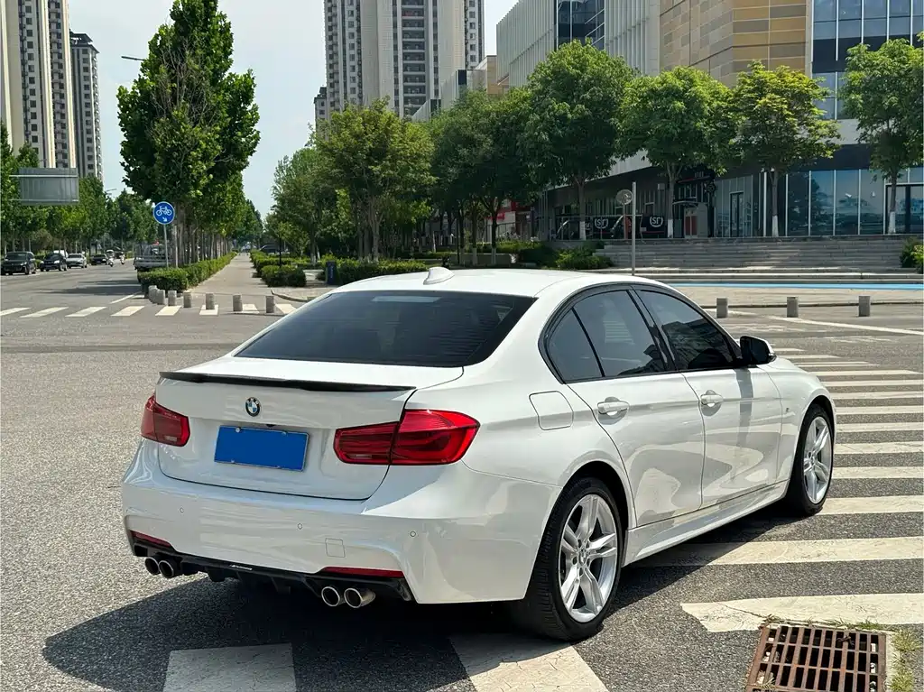 BMW 3 Series 2017