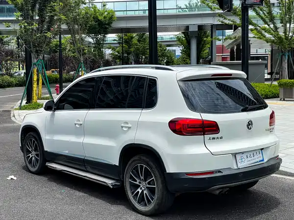 Volkswagen Tiguan 2015