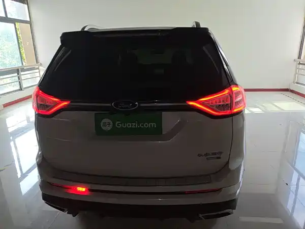 Ford Edge 2018