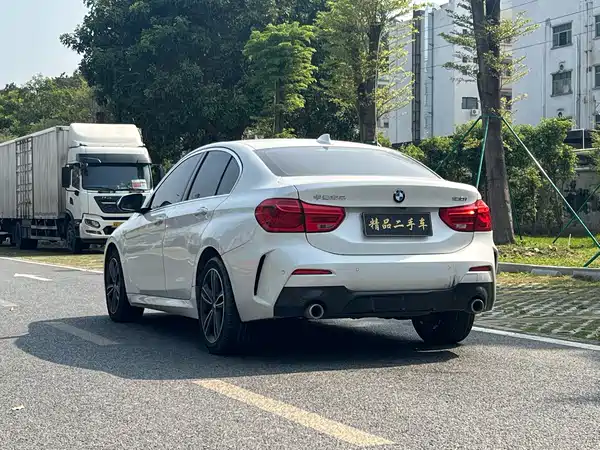 BMW 1 Series 2023