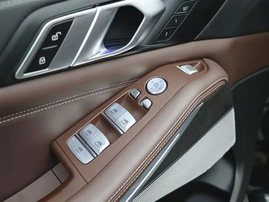 BMW X5 2023 — фото 11