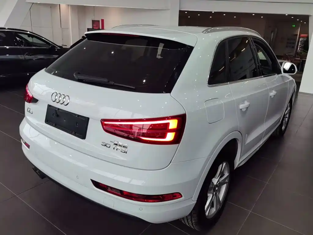 Audi Q3 2016