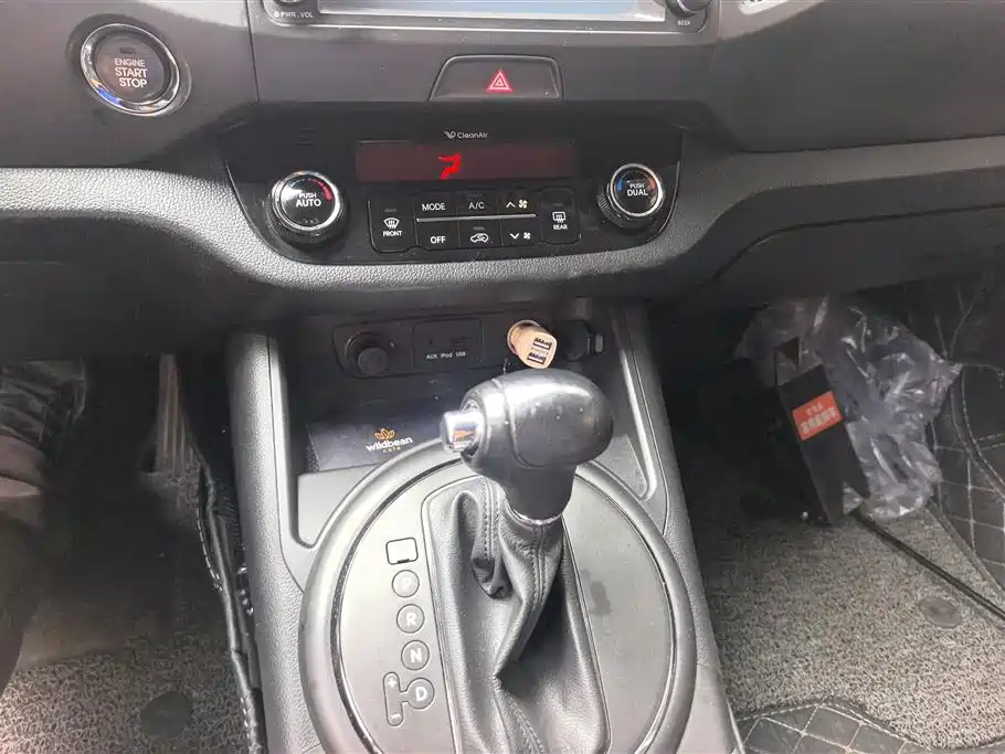 Kia Sportage 2013 — фото 16
