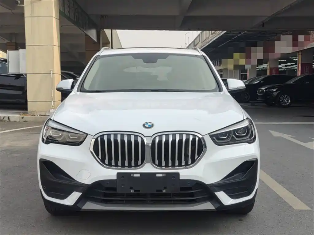 BMW X1 2020 — фото 14