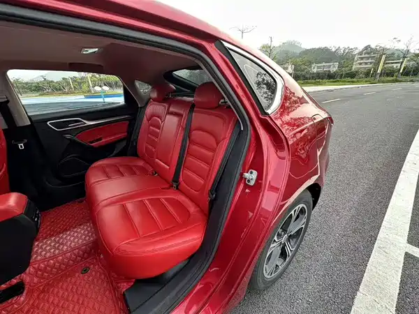 MG MG6 2018