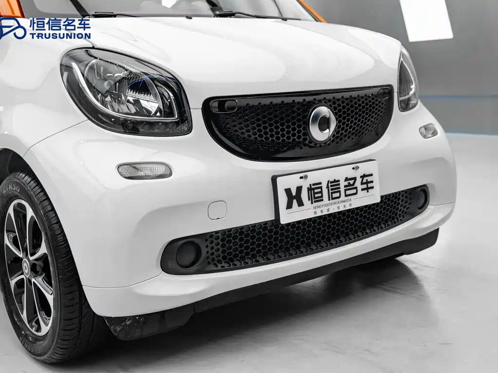 smart Fortwo 2017 — фото 8