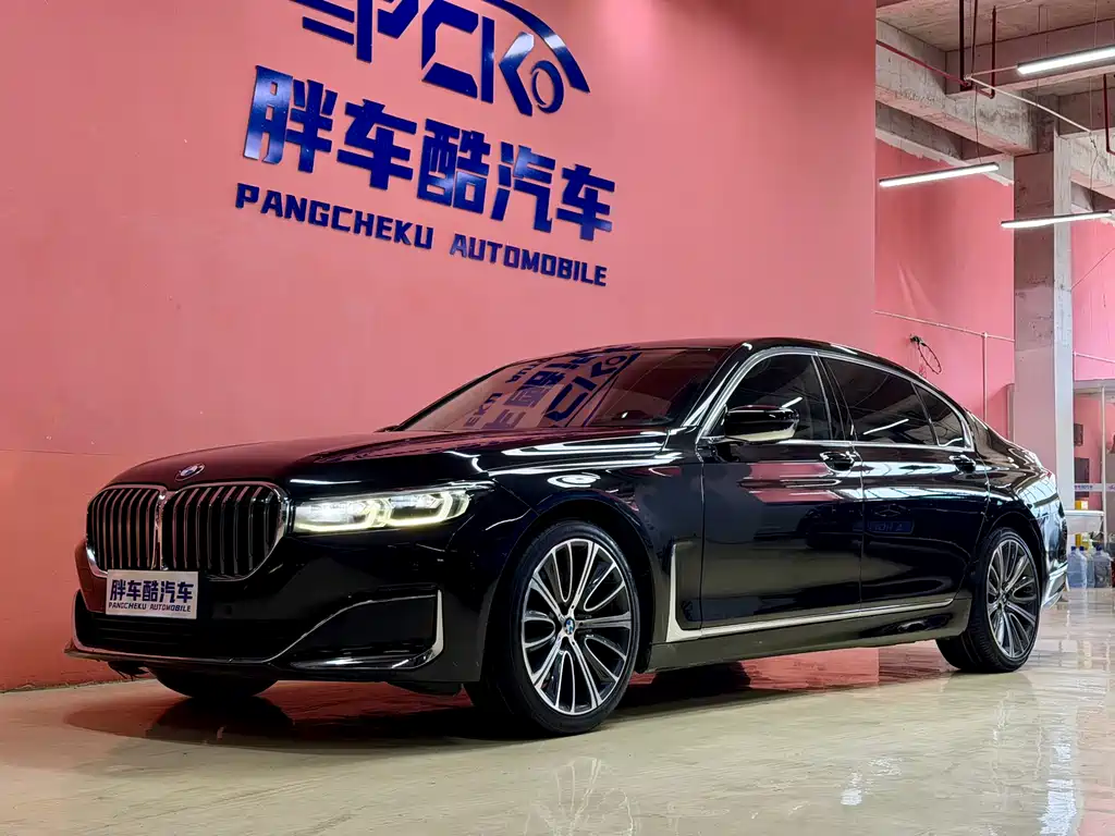 BMW 7 Series 2019 — фото 1