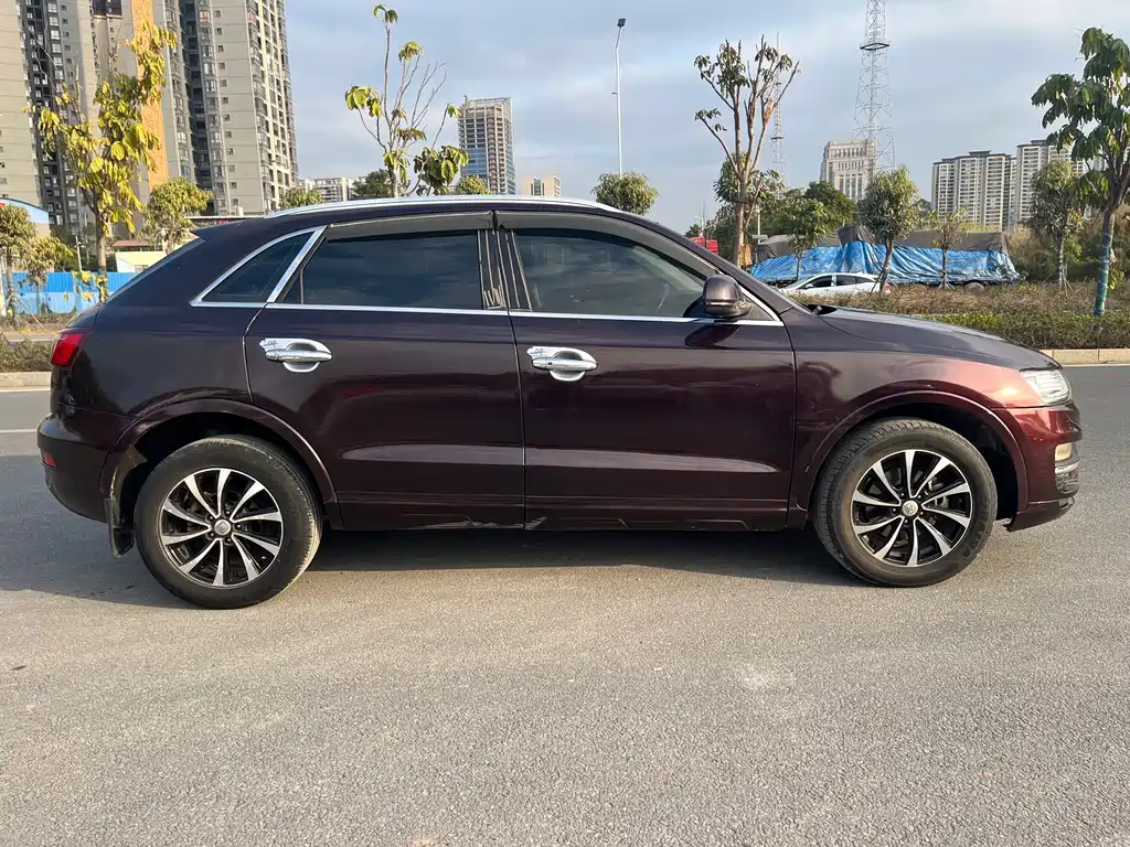 Zotye SR7 2016 — фото 4