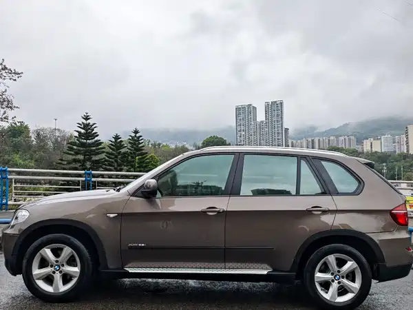 BMW X5 2011