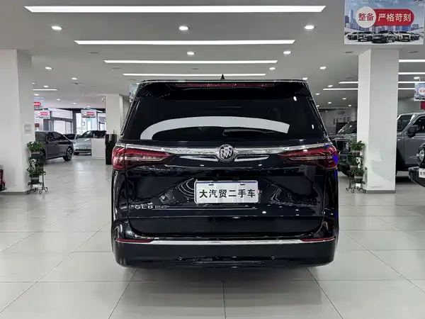 Buick GL8 2023