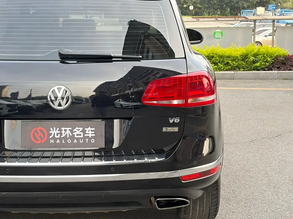 Volkswagen Touareg 2017 — фото 10
