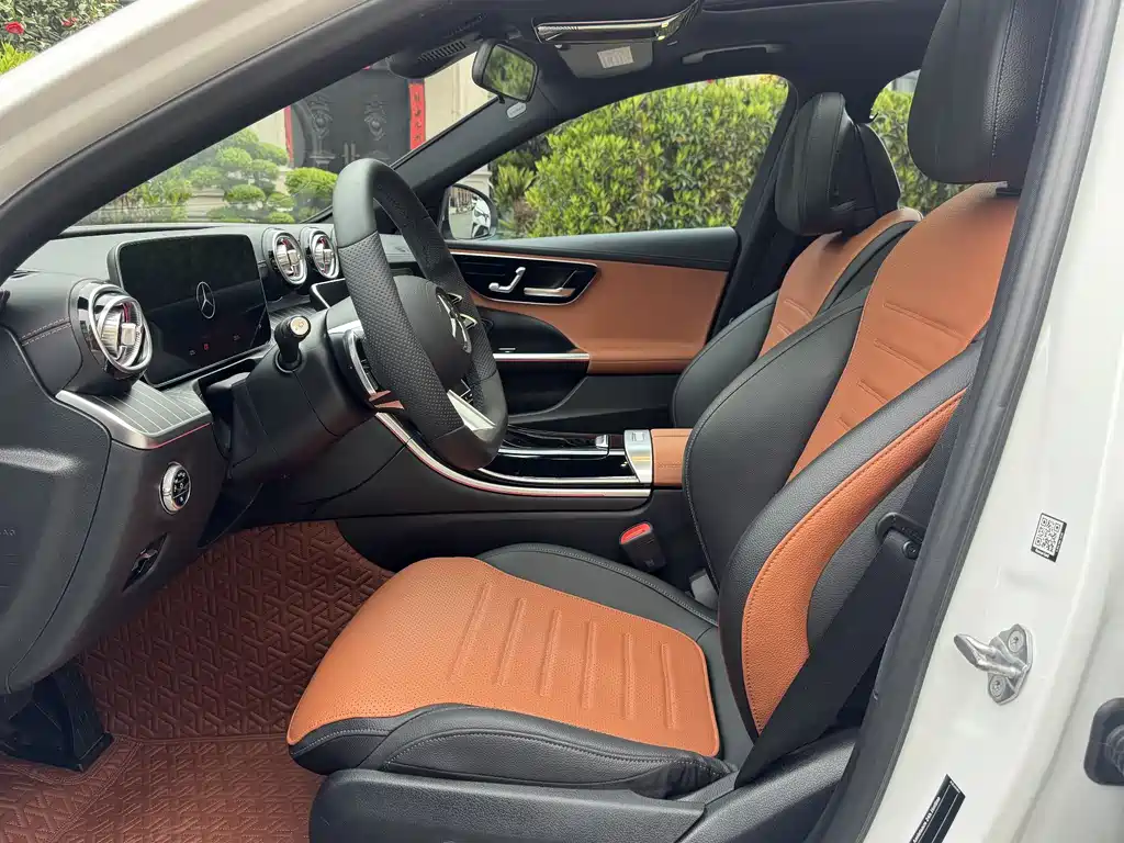 Mercedes-Benz C-Class 2022 — фото 7