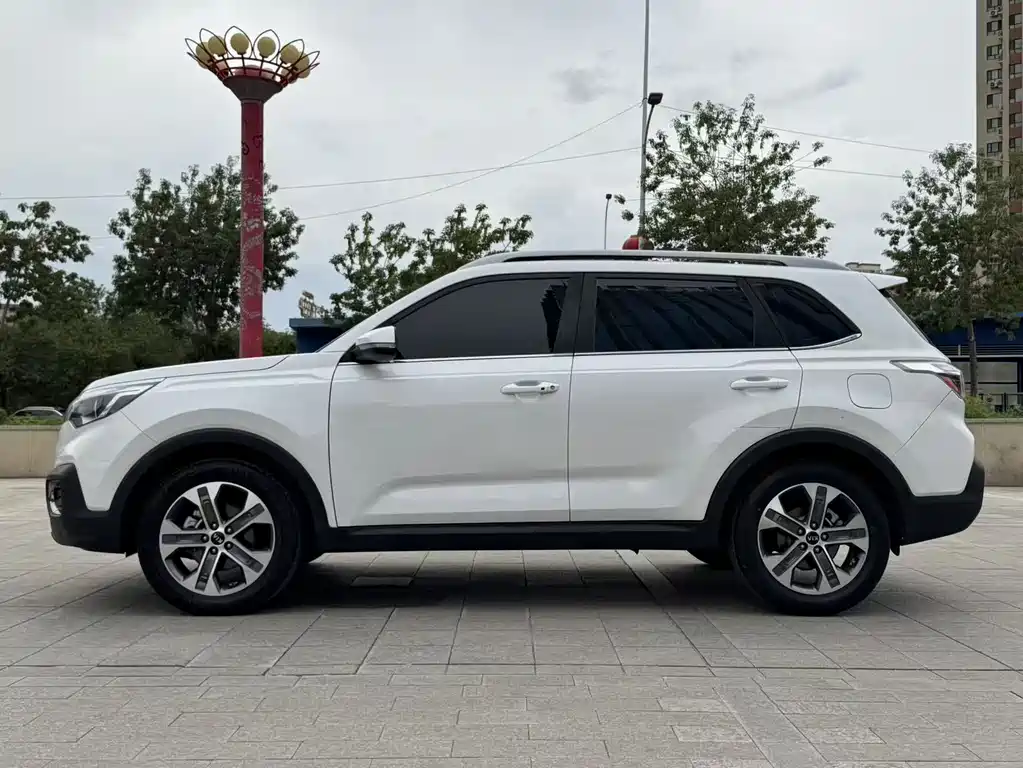 Kia Sportage 2019 — фото 10