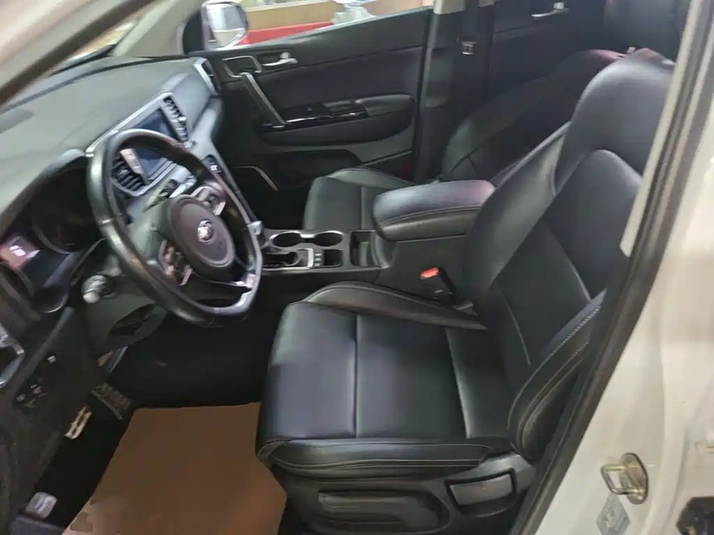 Kia KX5 2016 — фото 15