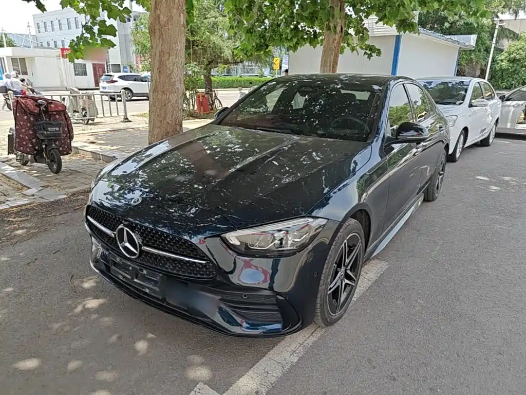 Mercedes-Benz C-Class 2022