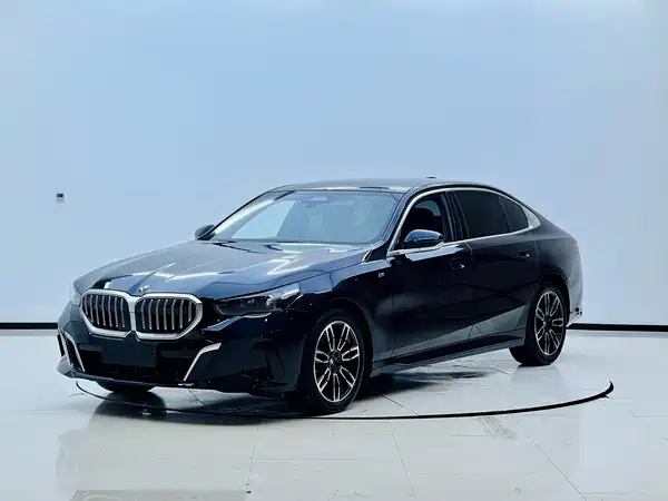 BMW 5 Series 2024