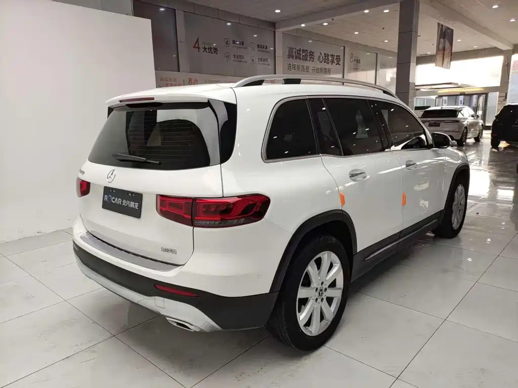 Mercedes-Benz GLB 2020 — фото 30