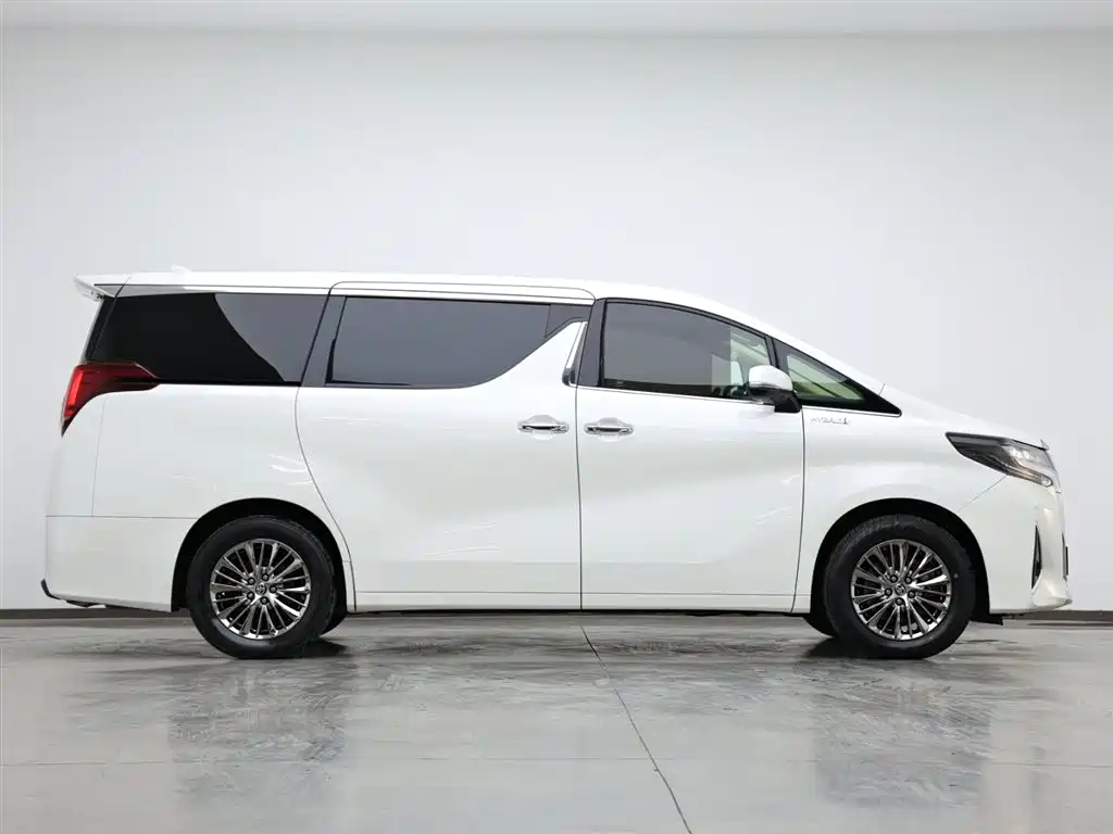 Toyota Alphard 2020 — фото 6