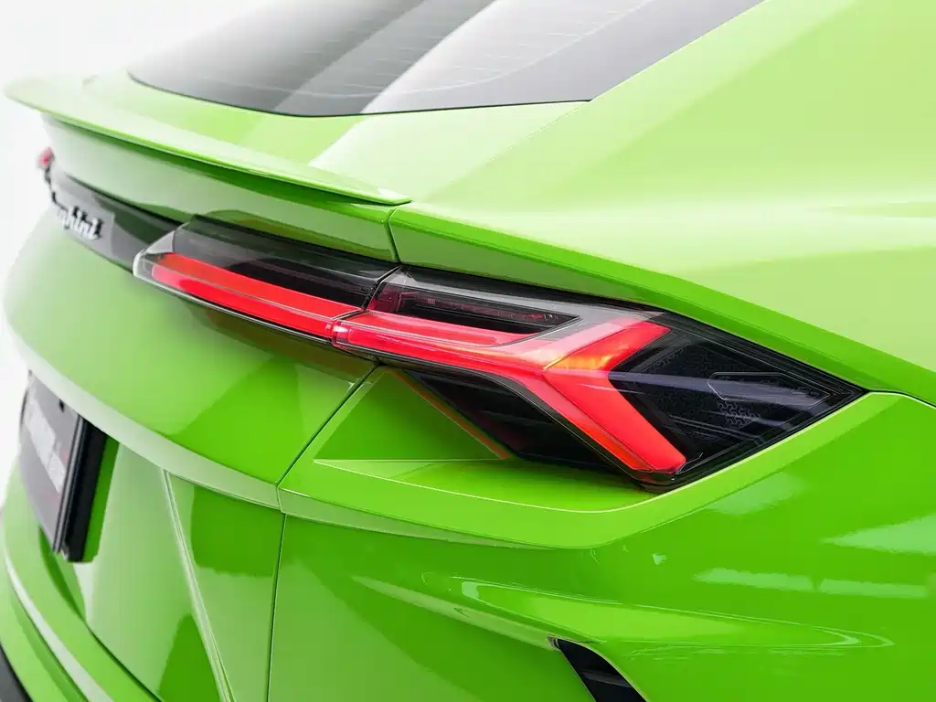 Lamborghini Urus 2021 — фото 7
