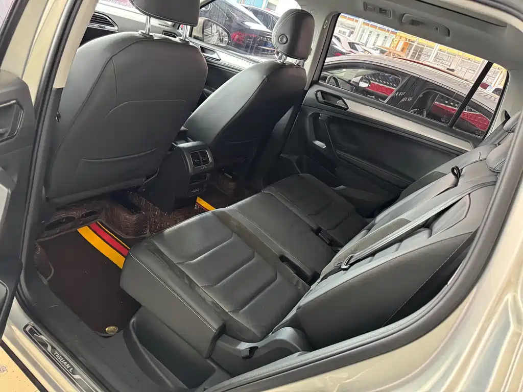 Volkswagen Tiguan L 2020