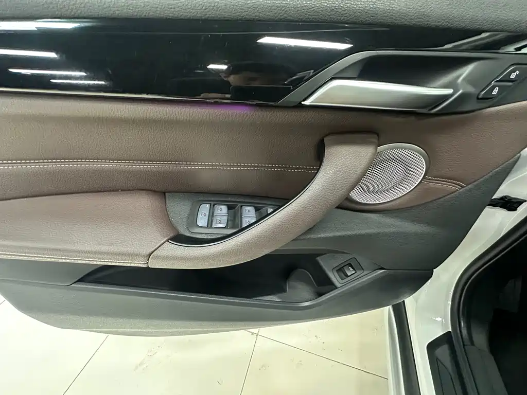 BMW X1 2022 — фото 16