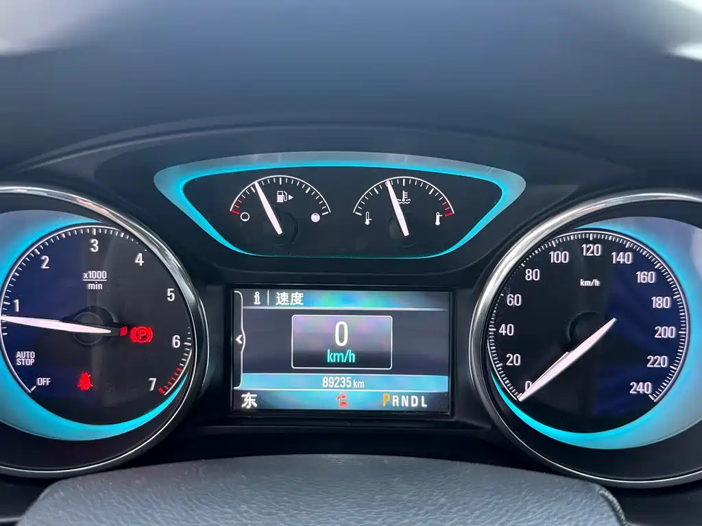 Buick Envision Plus 2015 — фото 10