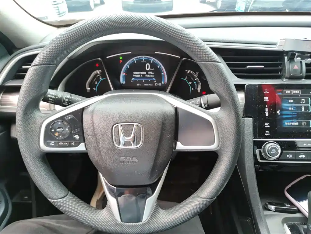 Honda Civic 2021 — фото 11