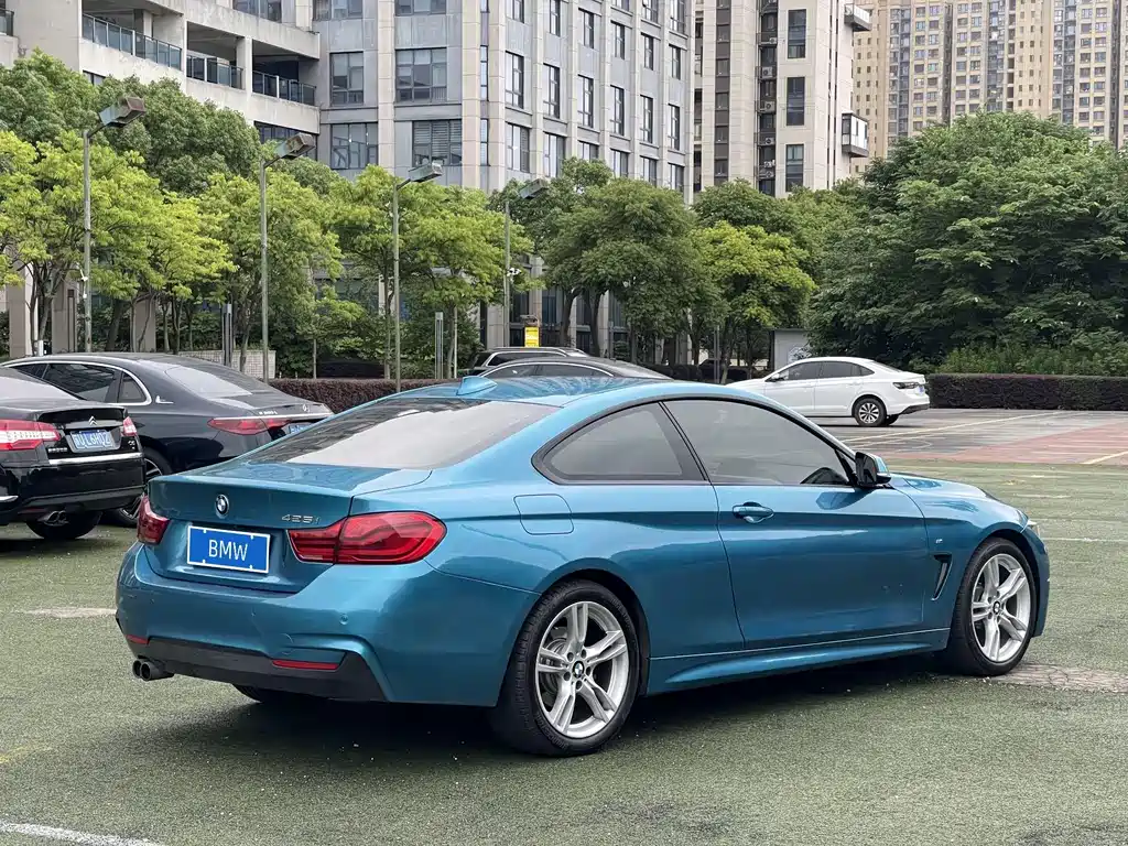 BMW 4 Series 2018 — фото 12