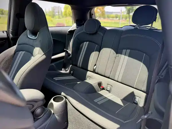 MINI 2019