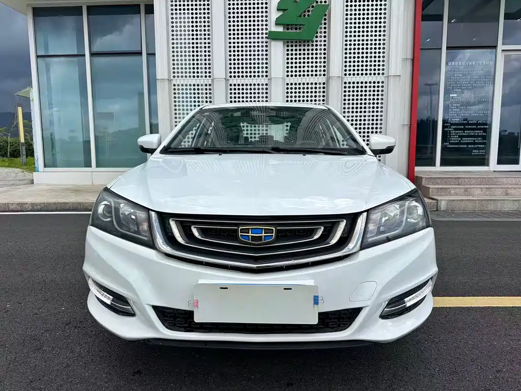 Geely Emgrand 2017
