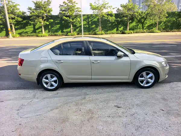 Skoda Octavia 2015