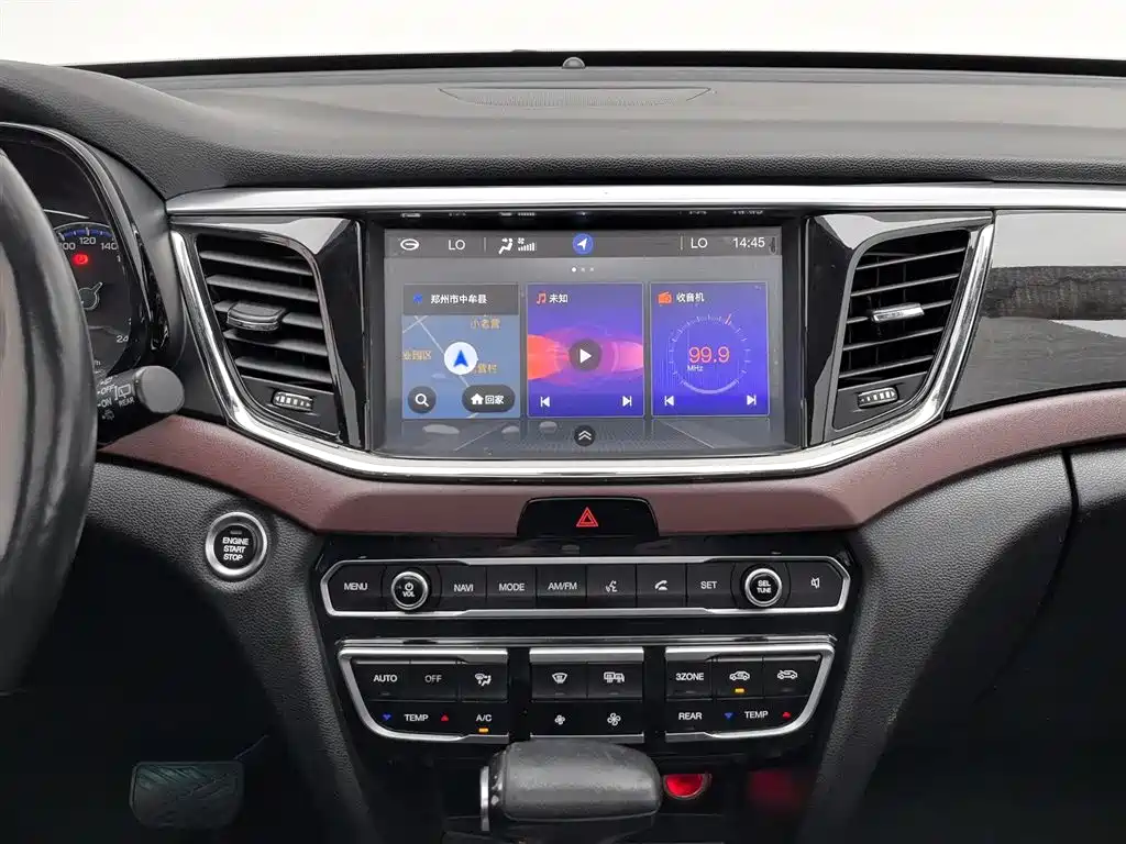 GAC Motor Trumpchi GS8 2017 — фото 12