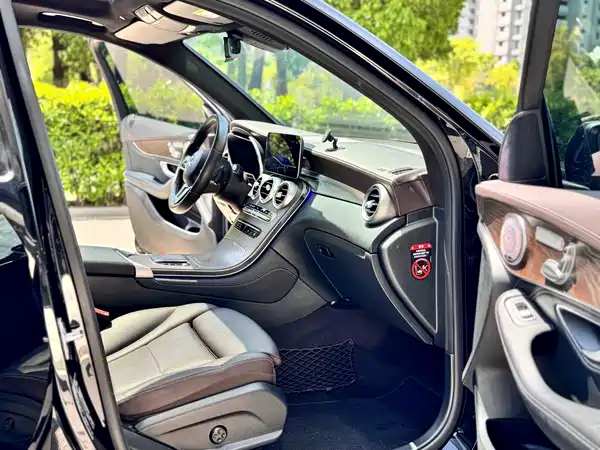 Mercedes-Benz GLC 2020