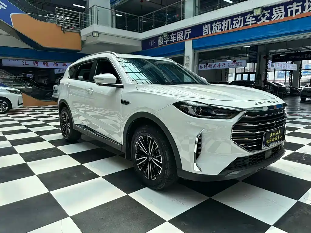 Jetour X70 PLUS 2023