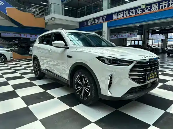 Jetour X70 PLUS 2023