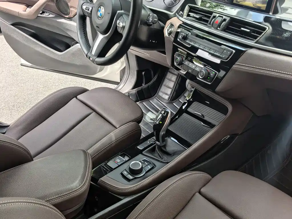 BMW X2 2020 — фото 14