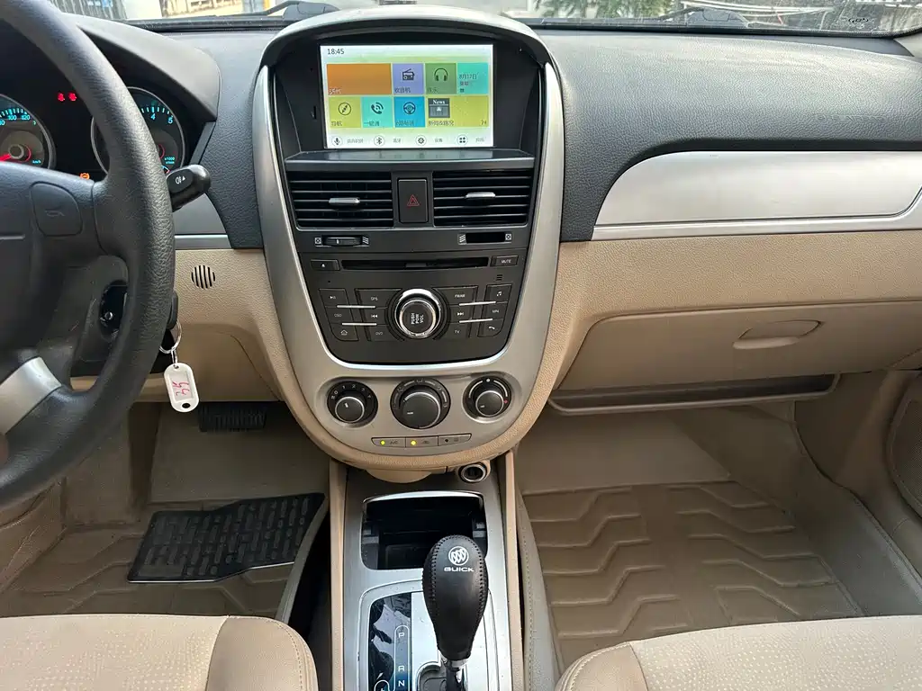 Buick Excelle 2014 — фото 16