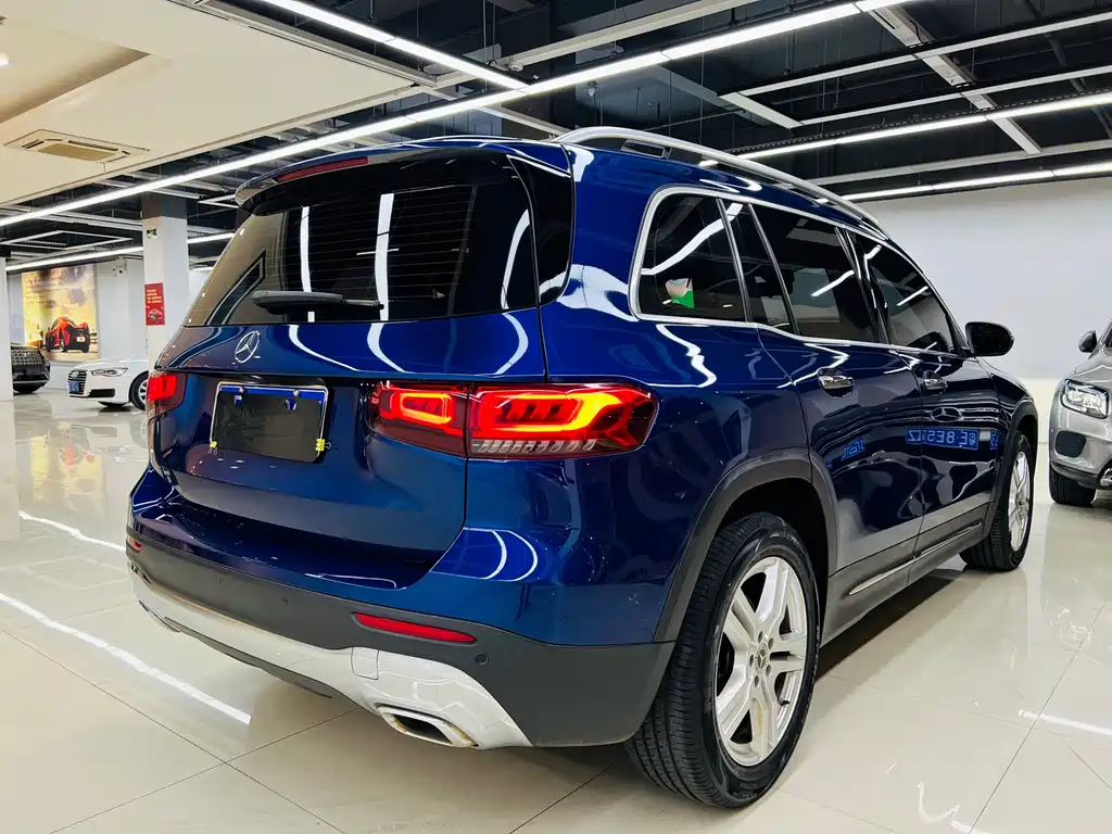 Mercedes-Benz GLB 2022 — фото 18