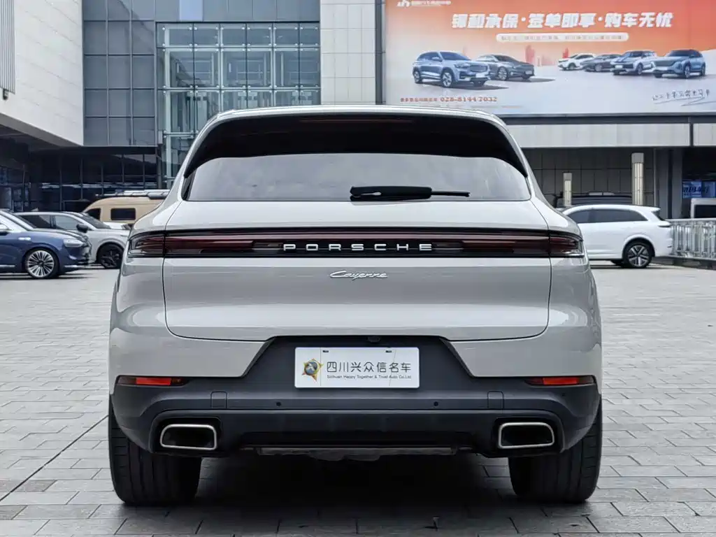 Porsche Cayenne 2024