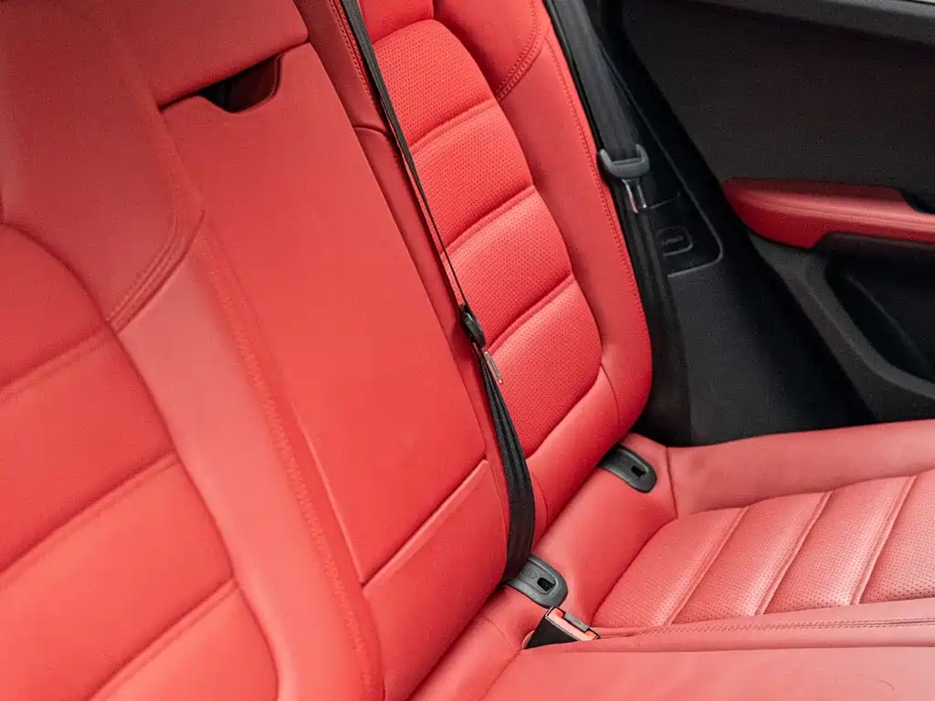 Porsche Macan 2016 — фото 11