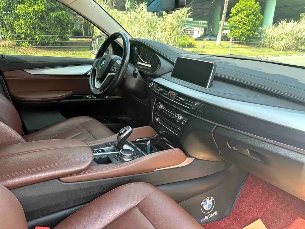 BMW X6 2018 — фото 15