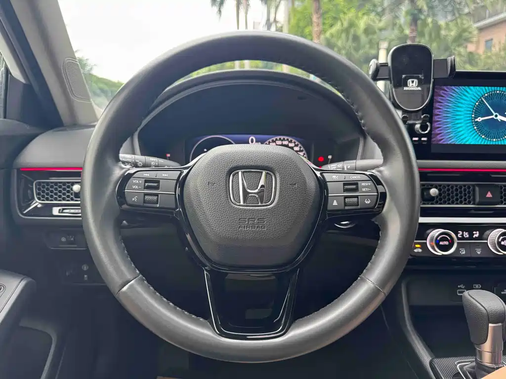 Honda Civic 2023 — фото 11