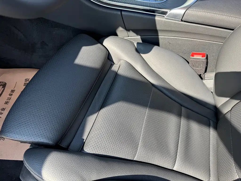 Mercedes-Benz C-Class 2020 — фото 21