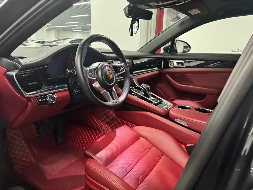 Porsche Panamera 2020