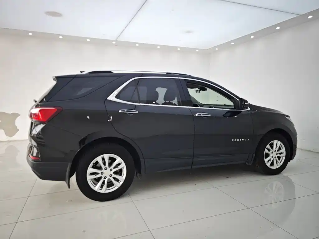Chevrolet Equinox 2019 — фото 17