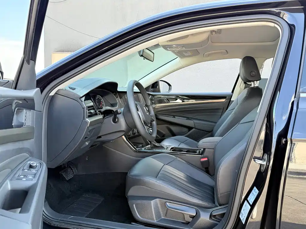 Volkswagen Passat 2021