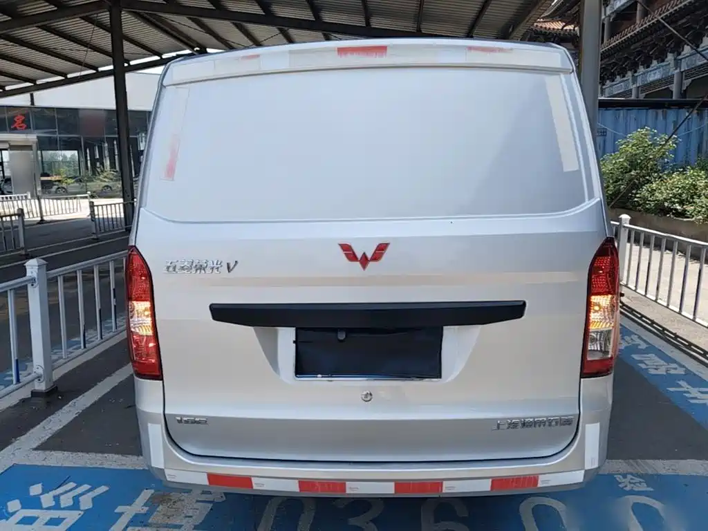 Wuling Rongguang V 2020 — фото 6