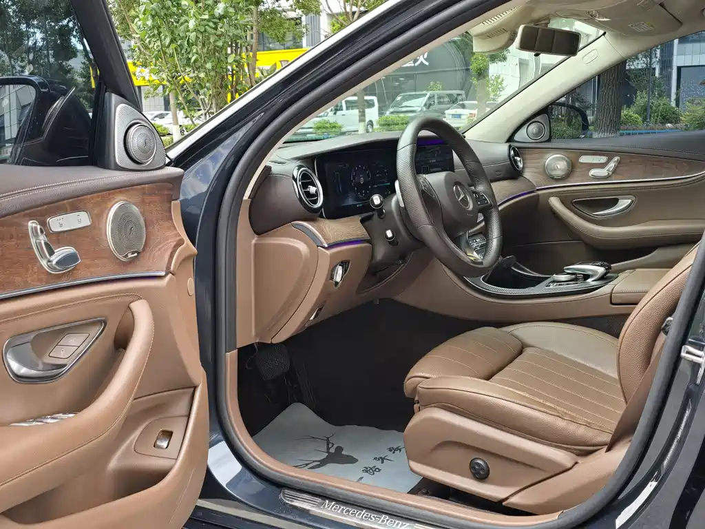 Mercedes-Benz E-Class 2017