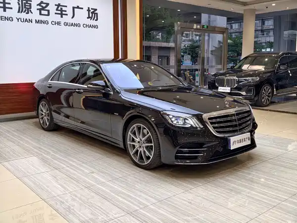 Mercedes-Benz S-Class 2020