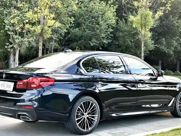 BMW 5 Series 2020